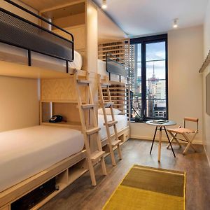 Guest Room 2 Bunk Beds